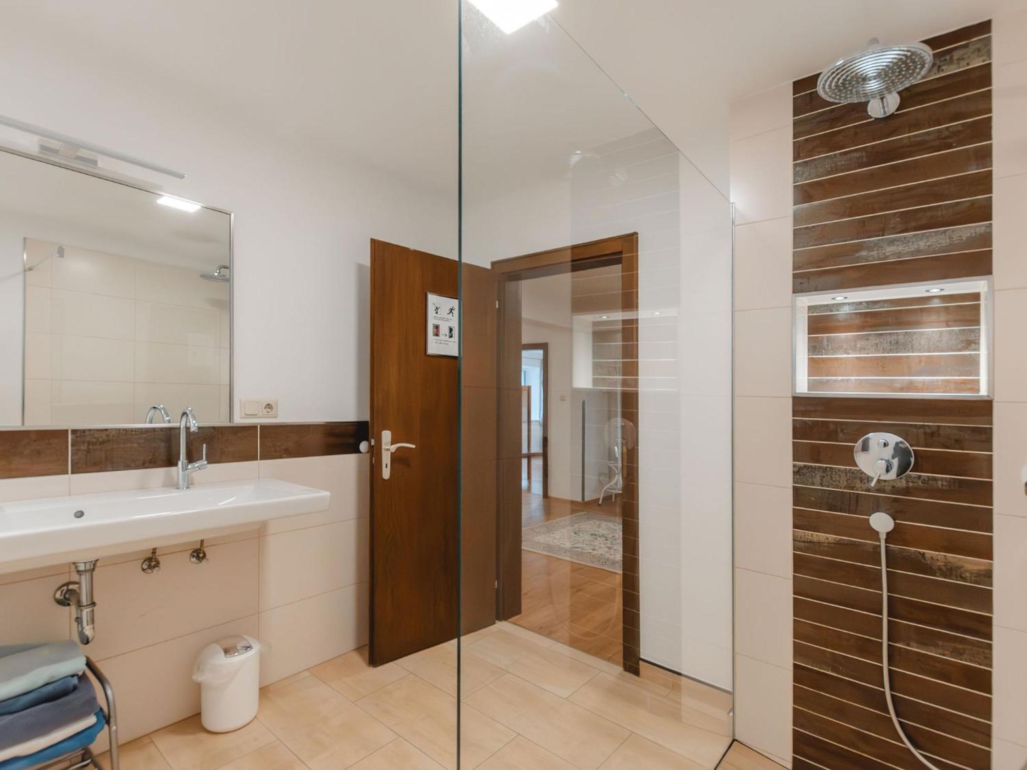 Holiday Home Riki By Interhome Bruck an der Grossglocknerstrasse Bagian luar foto